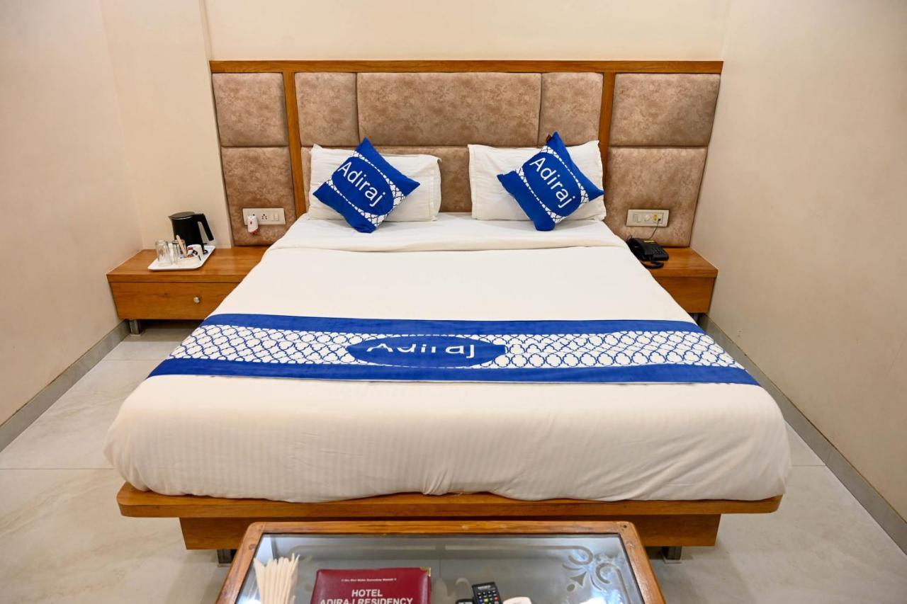 Adiraj Residency Hotell Navi Mumbai Eksteriør bilde