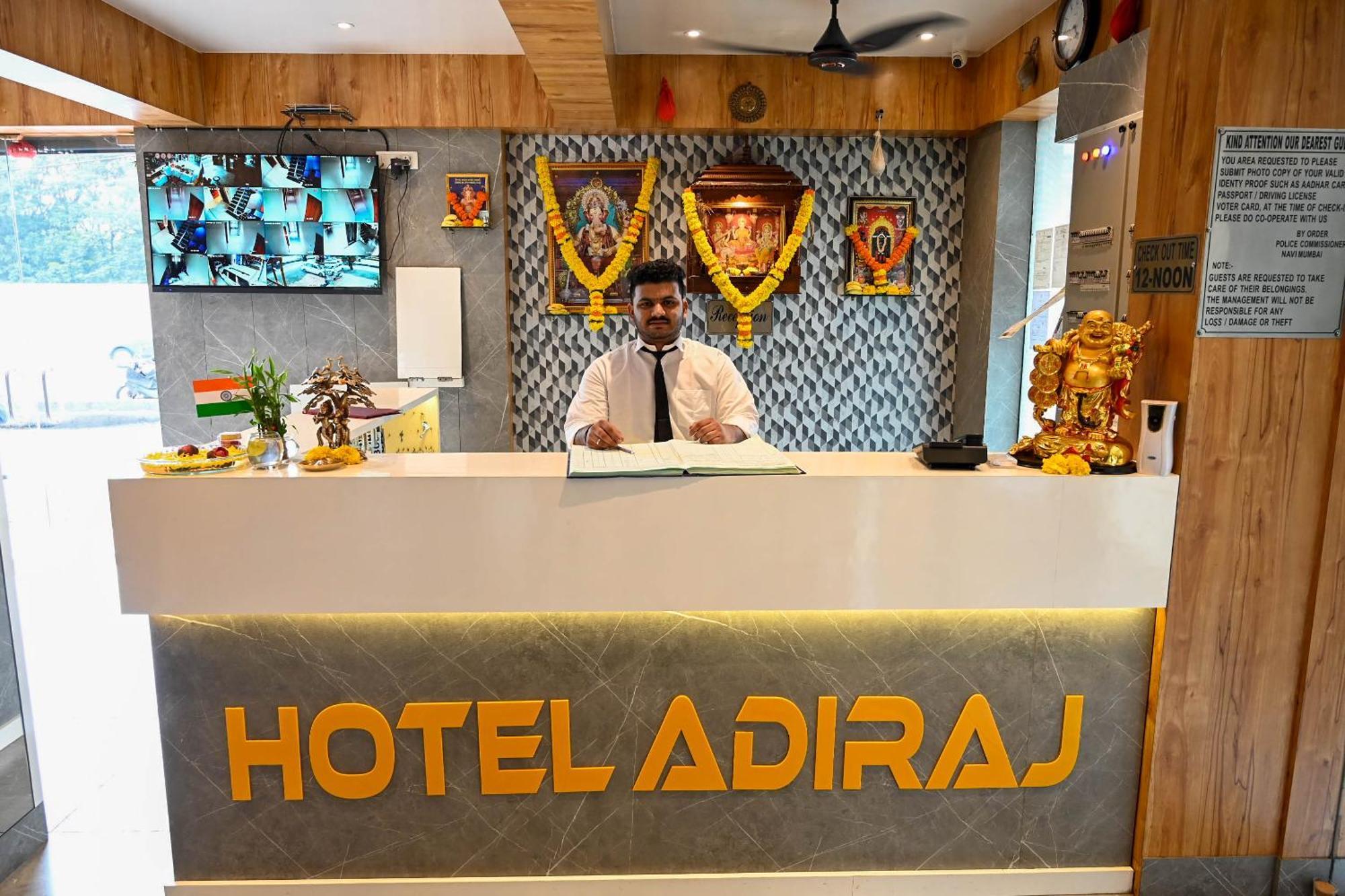 Adiraj Residency Hotell Navi Mumbai Eksteriør bilde