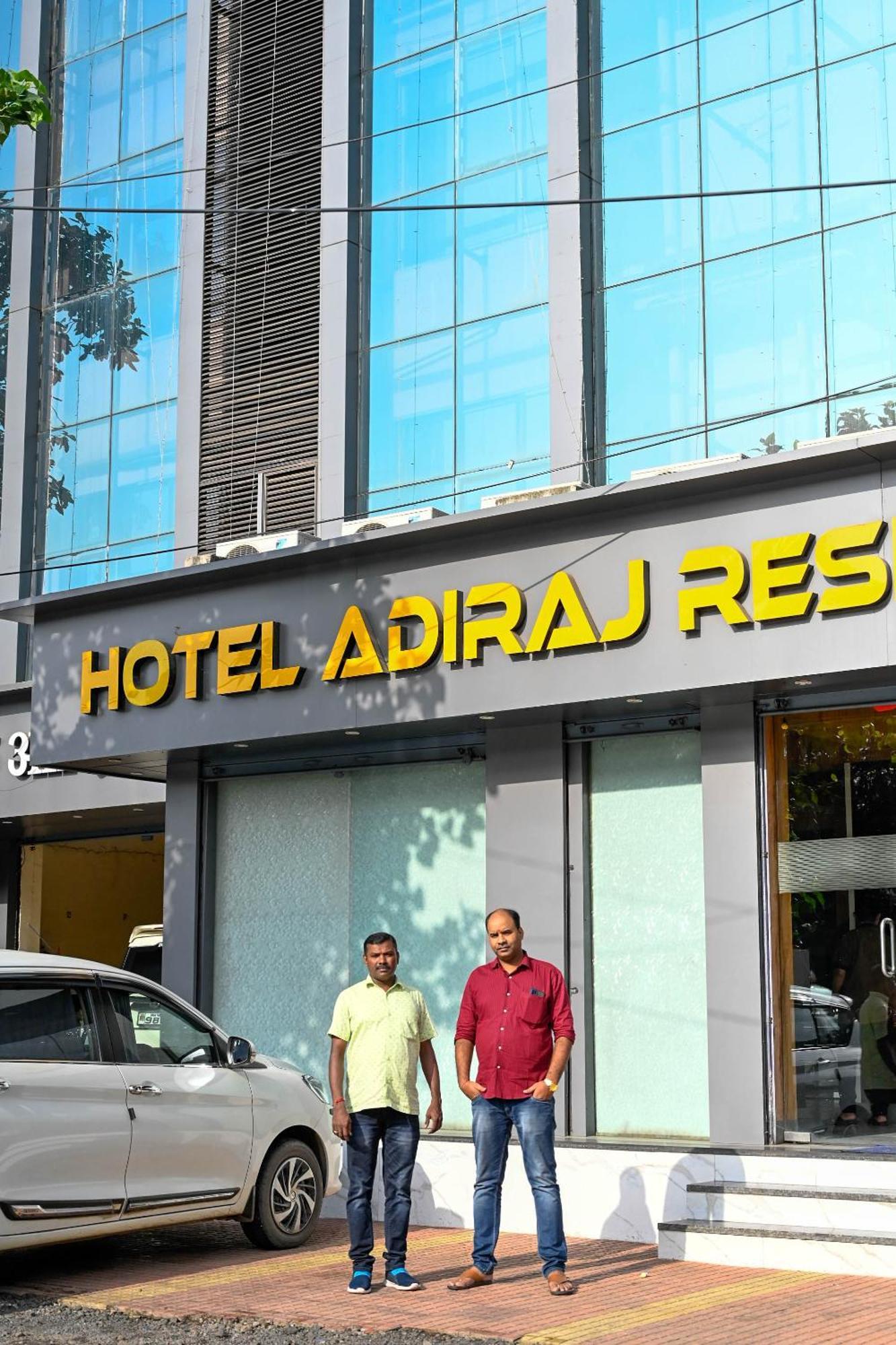 Adiraj Residency Hotell Navi Mumbai Eksteriør bilde